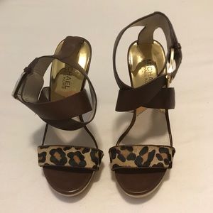 MICHAEL by MICHAEL KORS - Leopard heels